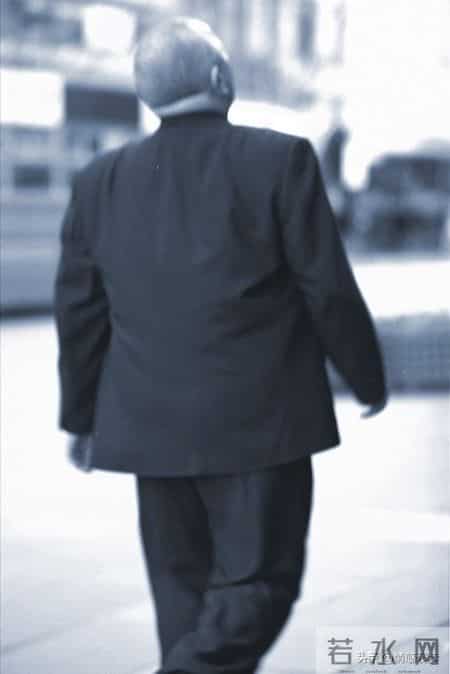 72岁父亲突然病逝，才发现：很多男人没有真正的“养老生活”！