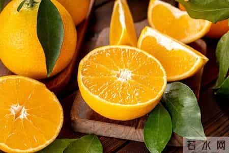 橙子再次被关注！医生发现：冠心病患者常吃橙子，或出现3种变化