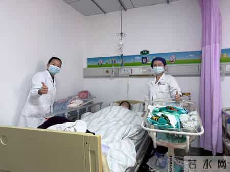 发生率不到万分之一 产科专家精准判断助罕见“单绒单羊”双胎分娩