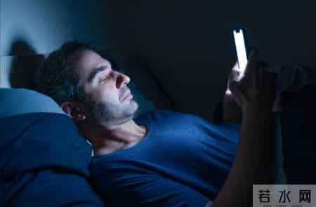 医生告诫：最伤害血管的行为，不是饮食！而是频繁的去做这4件事