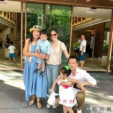 马筱梅晒孕肚后，担心的事发生，孩子受到质疑，胎儿性别太明显