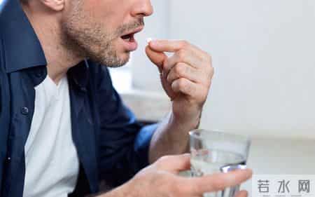 高龄老人不用吃他汀？权威研究：73岁以上高危者吃了更长寿