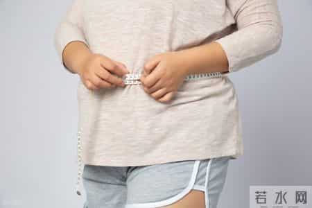 胆结石增多，和高脂餐有关吗？提醒：真正促进结石的是这3个习惯