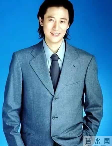 身价过亿到拍卖豪宅，被迫“住”养老院的解晓东，57岁混成这样？