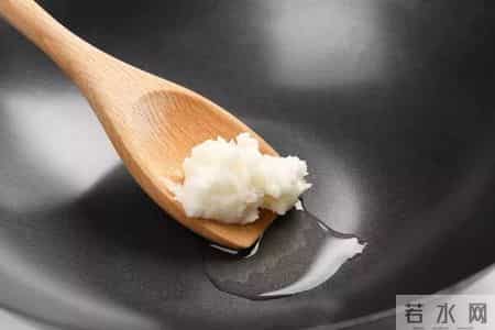 医生坦言：若是查出高血压，这3物马上停止食用，千万别害了自己