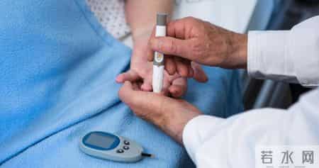 医生忠告：长期注射胰岛素，或许会给身体带来这2个危害