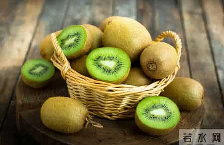 猕猴桃可以抑制癌细胞生长扩散？医生建议：多吃这4物，有助预防