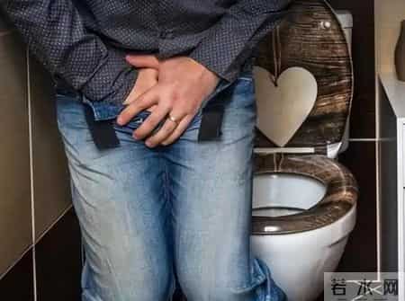 再这样憋尿，膀胱就废了！忠告：排尿不注意3点，是在给膀胱上刑