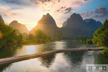 人过55，晚年稳不稳，就看这三点，少一个都难安心