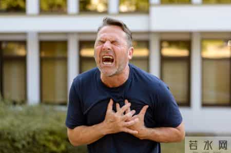 体检发现这8个信号！可能是冠心病加重前兆，别拖延及时就医评估