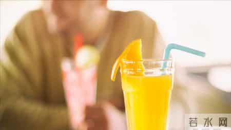 糖尿病最该戒掉的6种食物！经常吃会慢慢“拖垮血糖”，别不在意