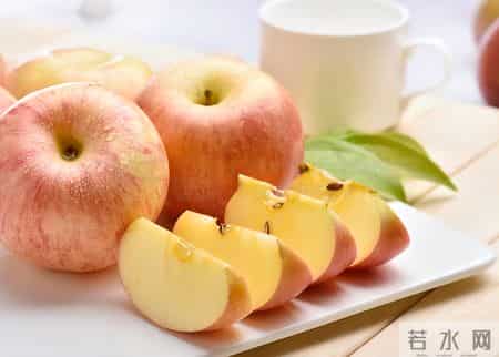 苹果立大功！医生发现：每日吃一个，胰岛素敏感度或提高 25%