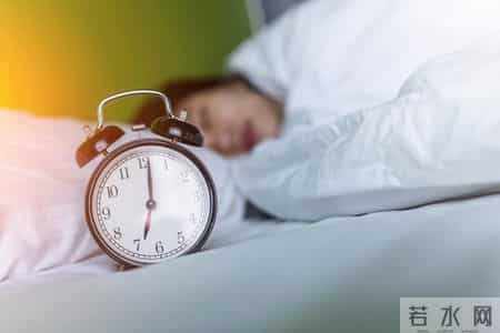 酒瘾再大也得戒！医生调查提醒：身体有这5种表现，最好把酒戒了