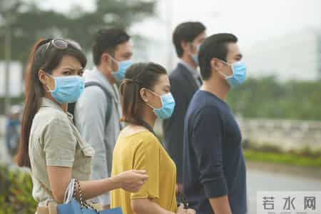 多位医生警示：天冷长期戴口罩，半年内七种不适悄然逼近