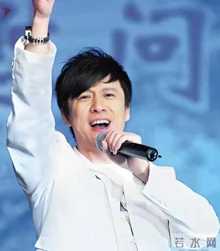 身价过亿到拍卖豪宅，被迫“住”养老院的解晓东，57岁混成这样？