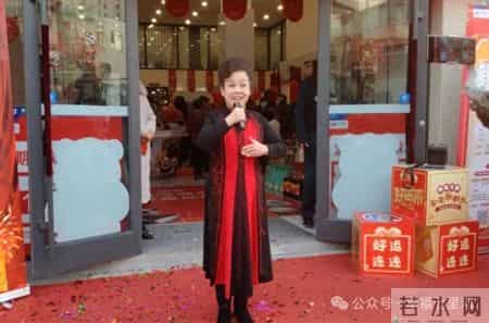 银行网点变“敬老驿站”，太暖心啦！