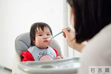 1-1岁半宝宝每日食谱：妈妈少忙活，娃主动张嘴吃，真得找对方法