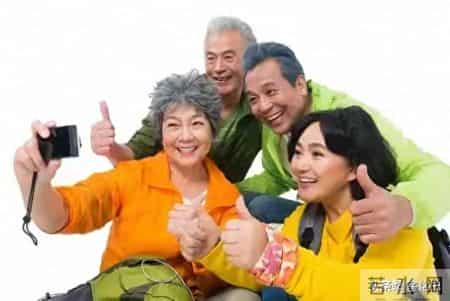 别不信！老人超过80岁，直接给子女带来三大福报