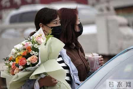 退休后我妈做对了这几件事，朋友见了都说她逆生长！