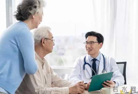 医生调查发现：心衰患者若每天走路锻炼，不出半年，或有4个变化