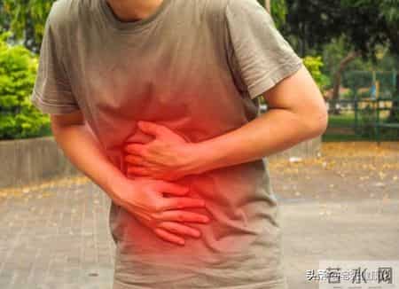 56岁男子没有不适，检查出肝癌？提醒：4个信号或是脚步声