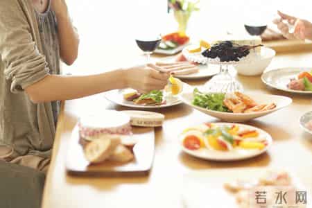 研究发现：能长寿的糖尿病患者，在确诊后，就慢慢远离这6事了