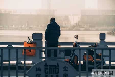 82岁老人临终劝告：有三种养老方式千万不要选，宁愿孤独也别后悔