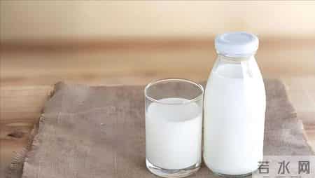 什么时间喝牛奶最好？提醒：最好这3个时间段喝，早知道早受益