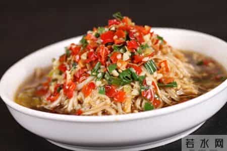 鸡蛋靠边站！它才是“蛋白之王”，中老年隔天吃，免疫强筋骨壮