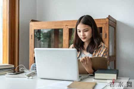 为什么大多数人，写不出“可持续输出”的深度内容？