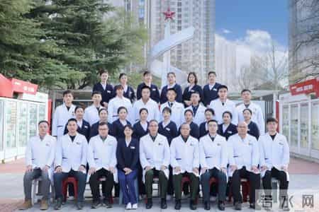 攻克难关 泌尿外科成功完成罕见重复肾移植