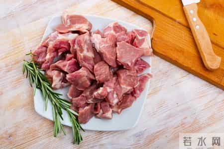 羊肉再次被关注！医生发现：心脏病人吃羊肉，不过多久或有4益处