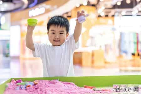 上天正在悄悄庇佑，你家孩子终将成龙成凤，幸福一生