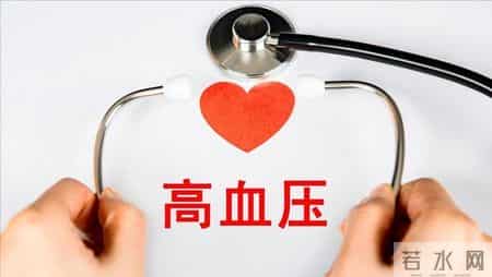 小寒过后，医生建议高血压患者：宁可天天玩手机，也别不注意6点