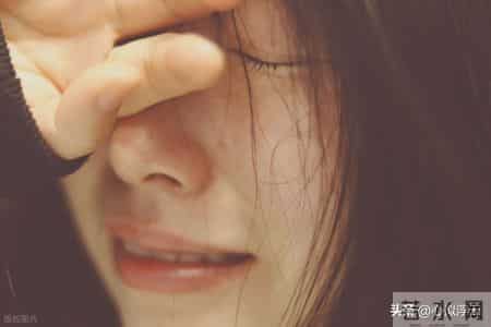 困住妈妈们的不是没时间也不是没有钱，而是深深地自我否定