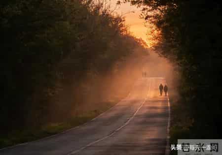 2026 年，外贸人开始悄悄换一种“赚钱方式”