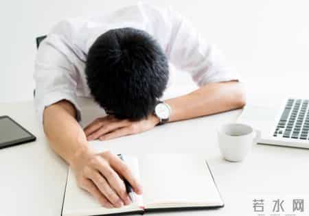 46岁男子皮肤瘙痒以为是海鲜过敏，检查结果出来傻眼了：肝癌晚期