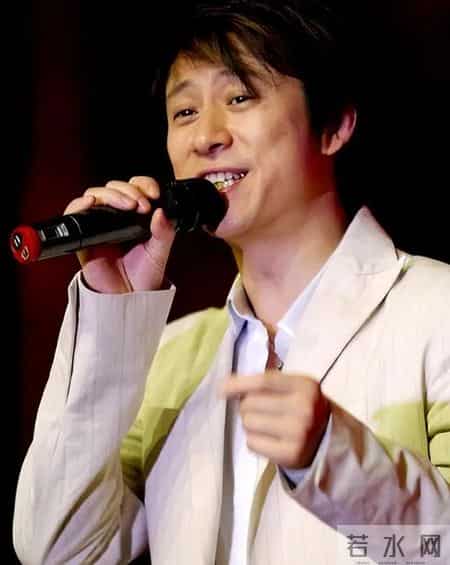 身价过亿到拍卖豪宅，被迫“住”养老院的解晓东，57岁混成这样？