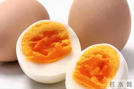 高血脂一口蛋黄不能吃？医生反复提醒：等身体出问题，后悔也晚了