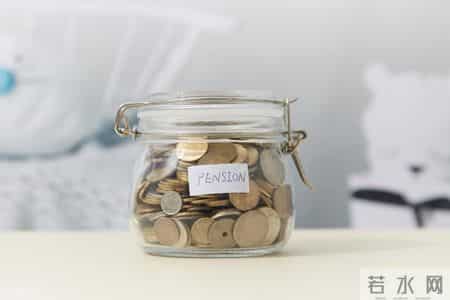 人社部部长表态，2026年养老金有望继续涨，事退能涨100元吗？