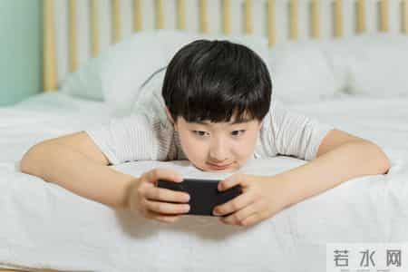 孩子沉迷手机，往往不是自控力差，而是生活太“空”