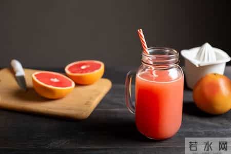 医生提醒：苯磺酸氨氯地平不建议和这3种药搭配，别不懂吃！