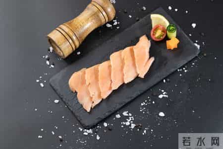 医生建议冠心病人：别太节省，多吃4物