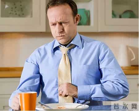 医生坦言：最伤害肾脏的行为，不是喝酒！而是频繁的去做这4件事