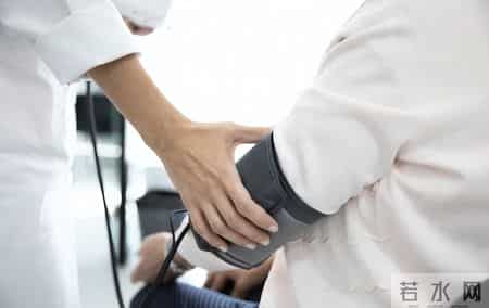 医生提醒：若是查出高血压，这四物马上停止食用，千万别害了自己