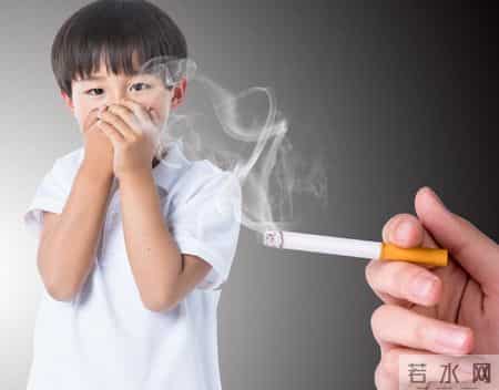 白血病为何专挑孩子下手？建议：这5种食物，孩子再馋也别买