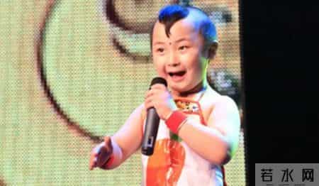 6岁上春晚年入百万，被父母“吸干血”的邓鸣贺，去世前年仅八岁