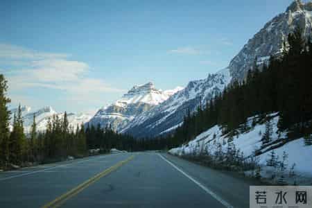 如果你老到不能自理，别着急去养老院，这3条后路比儿女伺候靠谱