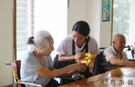 能在养老院过得舒坦的老人，90%都符合这1个特征！