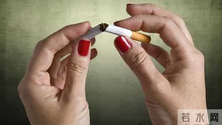 戒烟再次火了？医生发现：肺炎患者戒烟时，出现6种情况，很正常